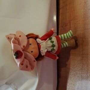 Vintage Strawberry Shortcake Doll